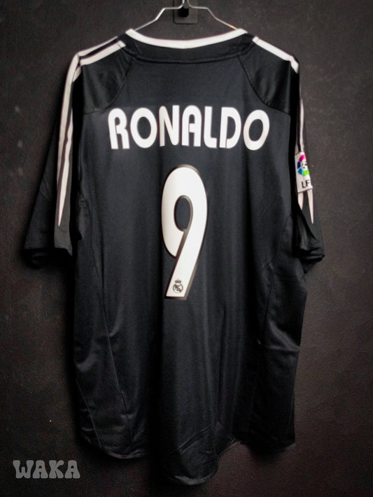 Real Madrid 2004/2005 - Ronaldo - Away shirt - L