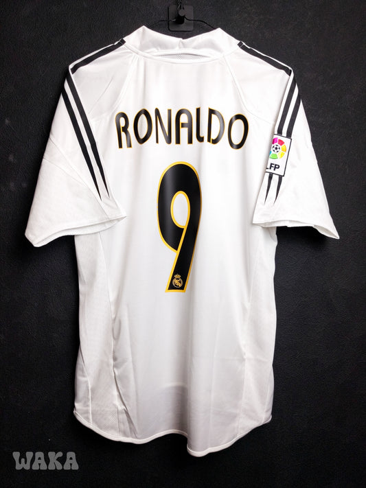 Real Madrid 2004/2005 - Ronaldo - Home shirt - S
