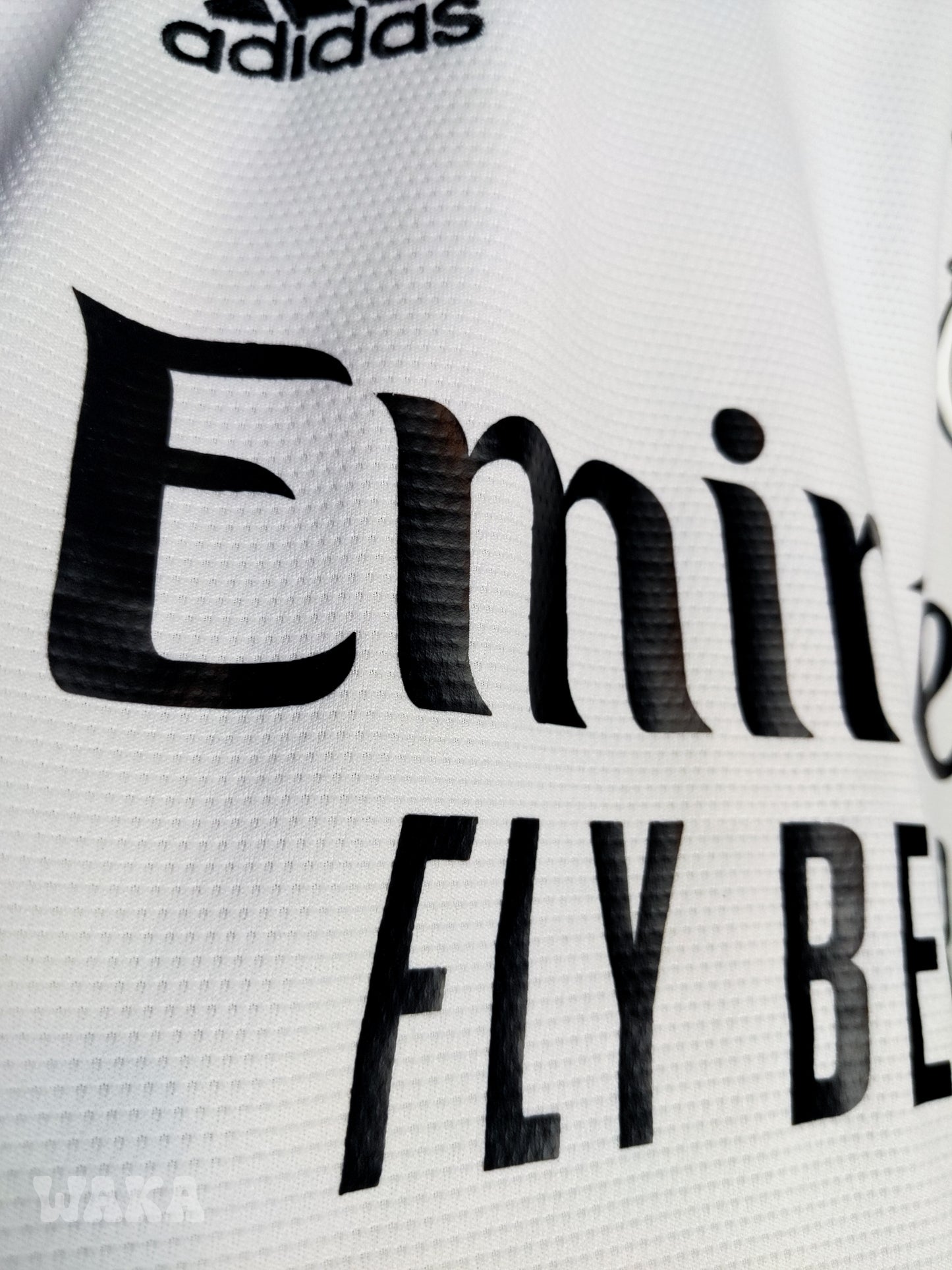 Benfica 2021/2022 - Away shirt - L