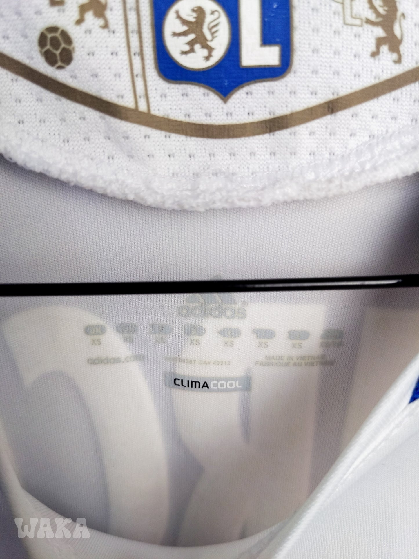 OL Olympique Lyonnais 2010/11 - Gourcuff - Home shirt - XS