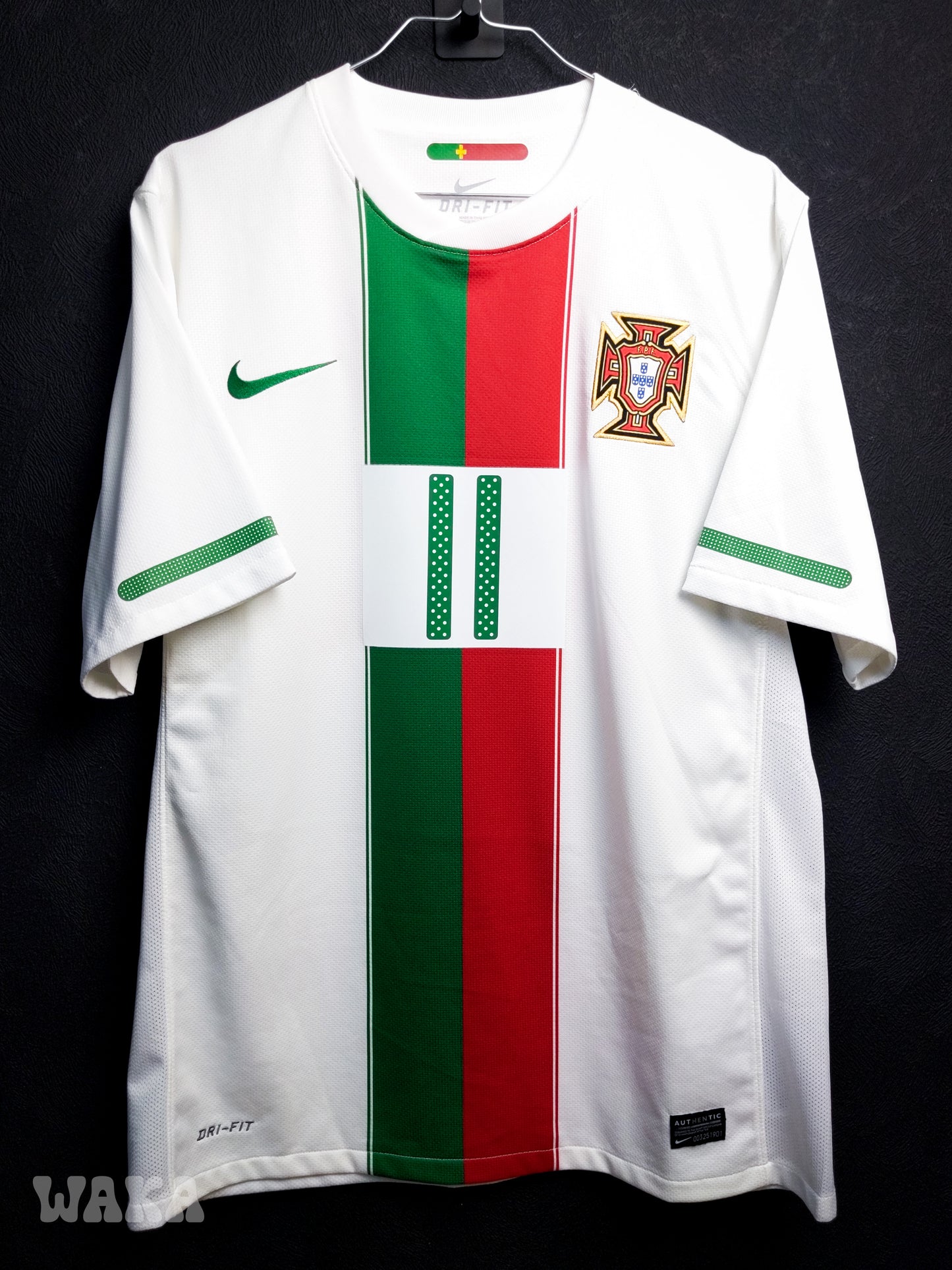 Portugal 2010 - Simao - Away shirt - M