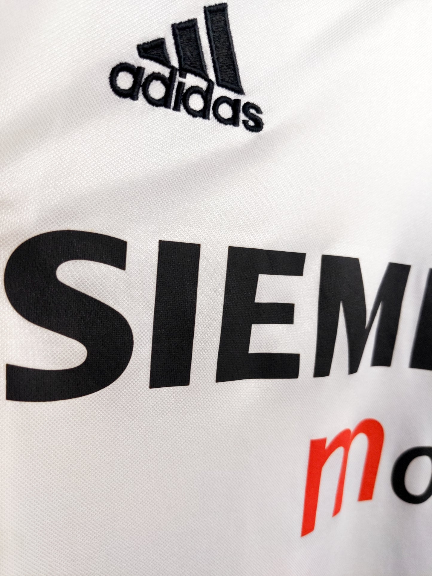 Real Madrid 2004/2005 - Beckham - Home Shirt - XL *True Nameset*