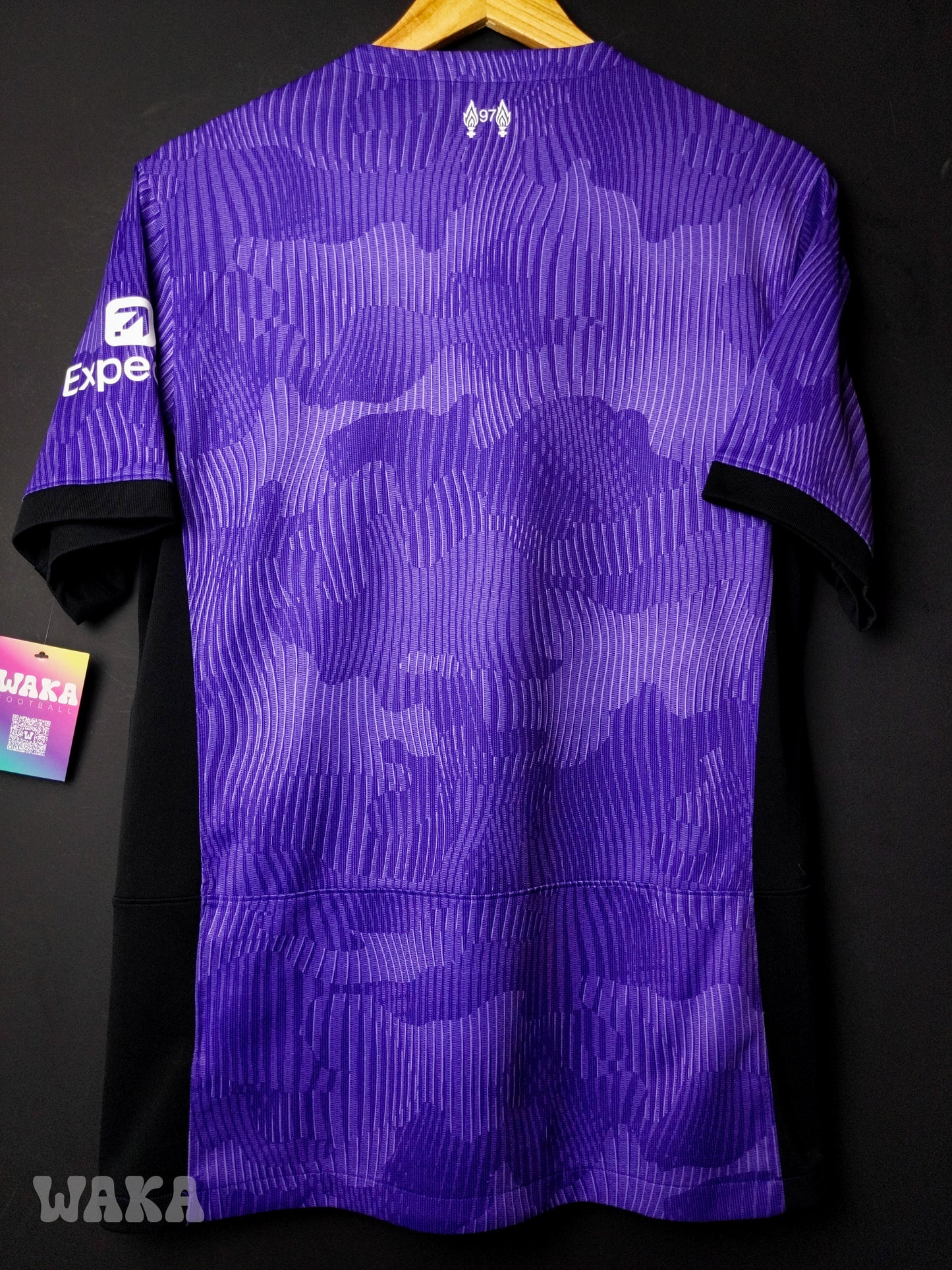 Liverpool 2023/2024 - Thirt shirt - M