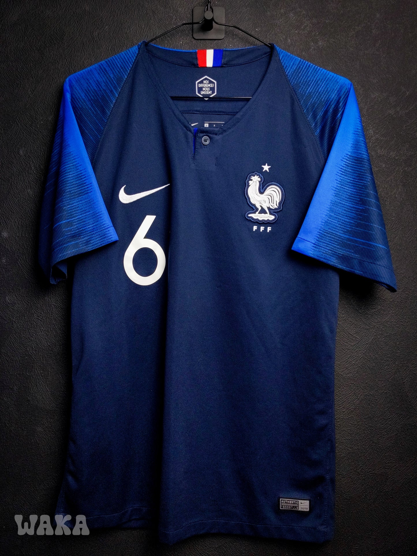 France 2018 - Pogba - Home shirt - S
