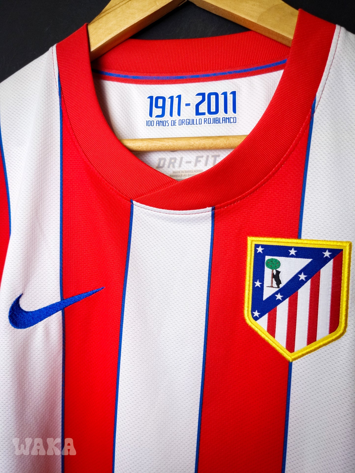 Atletico Madrid 2011/2012 - Falcao - Home shirt - L *OG Nameset*