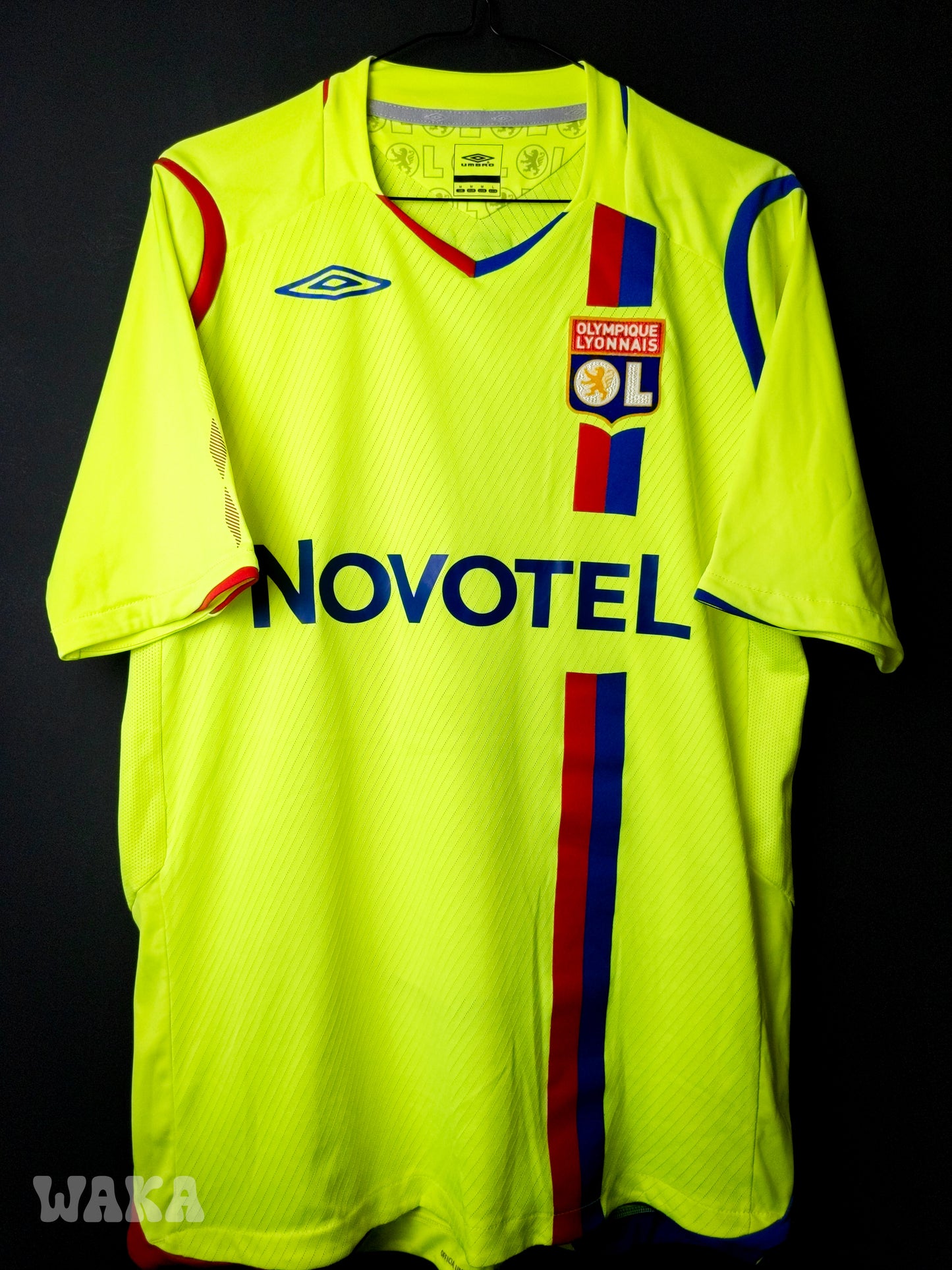 OL Olympique Lyonnais 2008/2009 - Cris - Third shirt + Short / Chaussettes - M