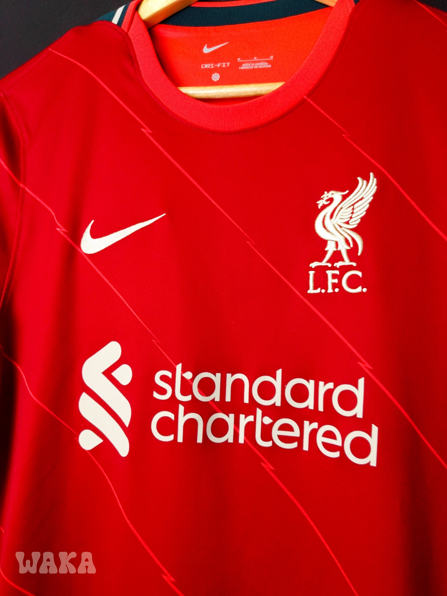 Liverpool 2021/2022 - Home shirt - M