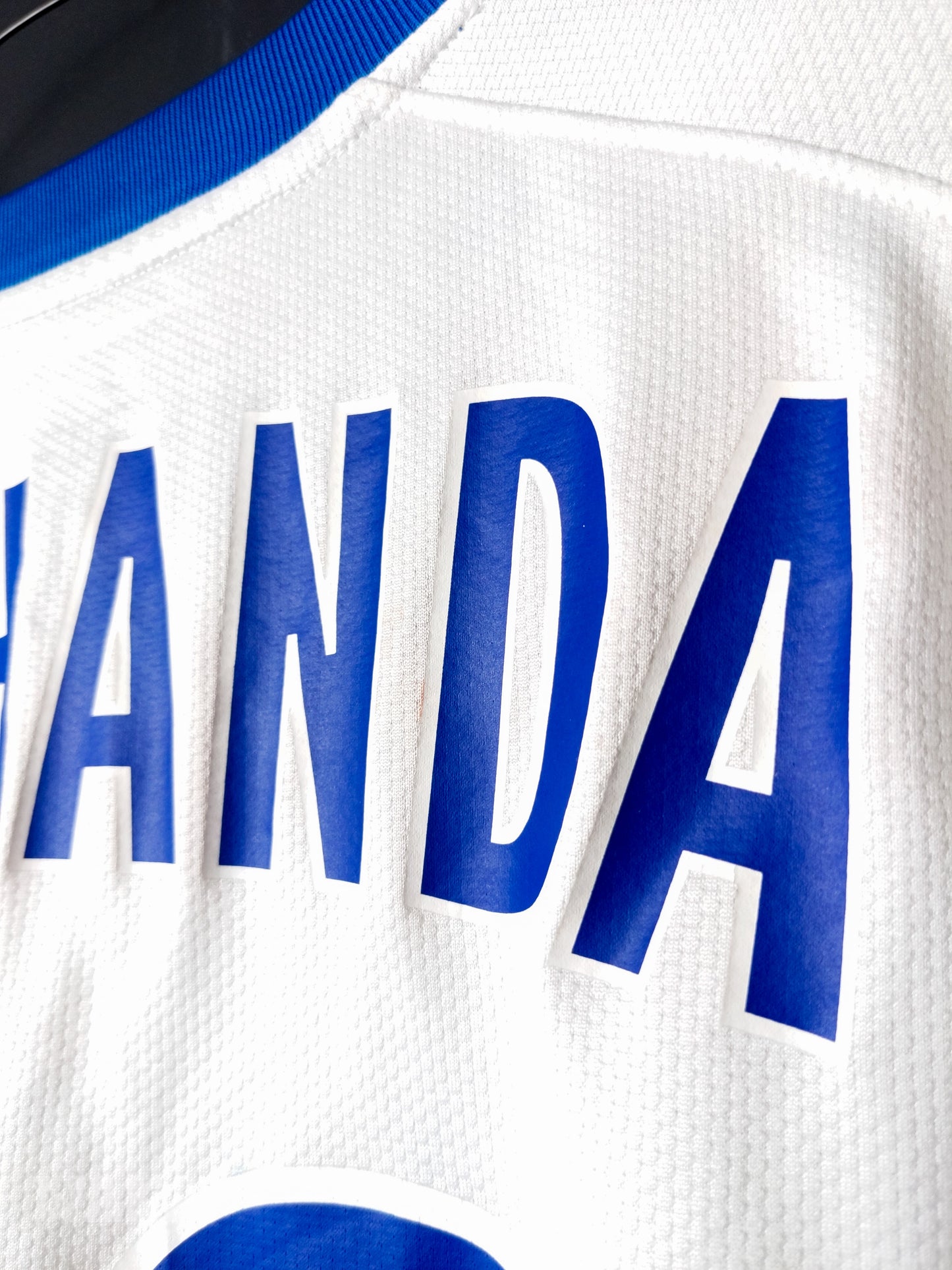 Montpellier 2011/2012 - Belhanda - Away Shirt + short - S *Full sponsor*