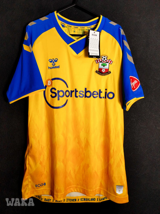 Southampton 2021/2022 - Away Shirt - M - BNWT