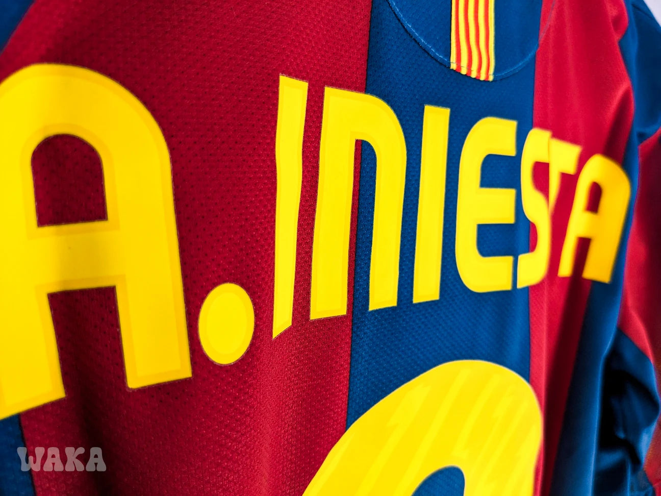 FC Barcelone 2010/2011 - Iniesta - BNWT - M