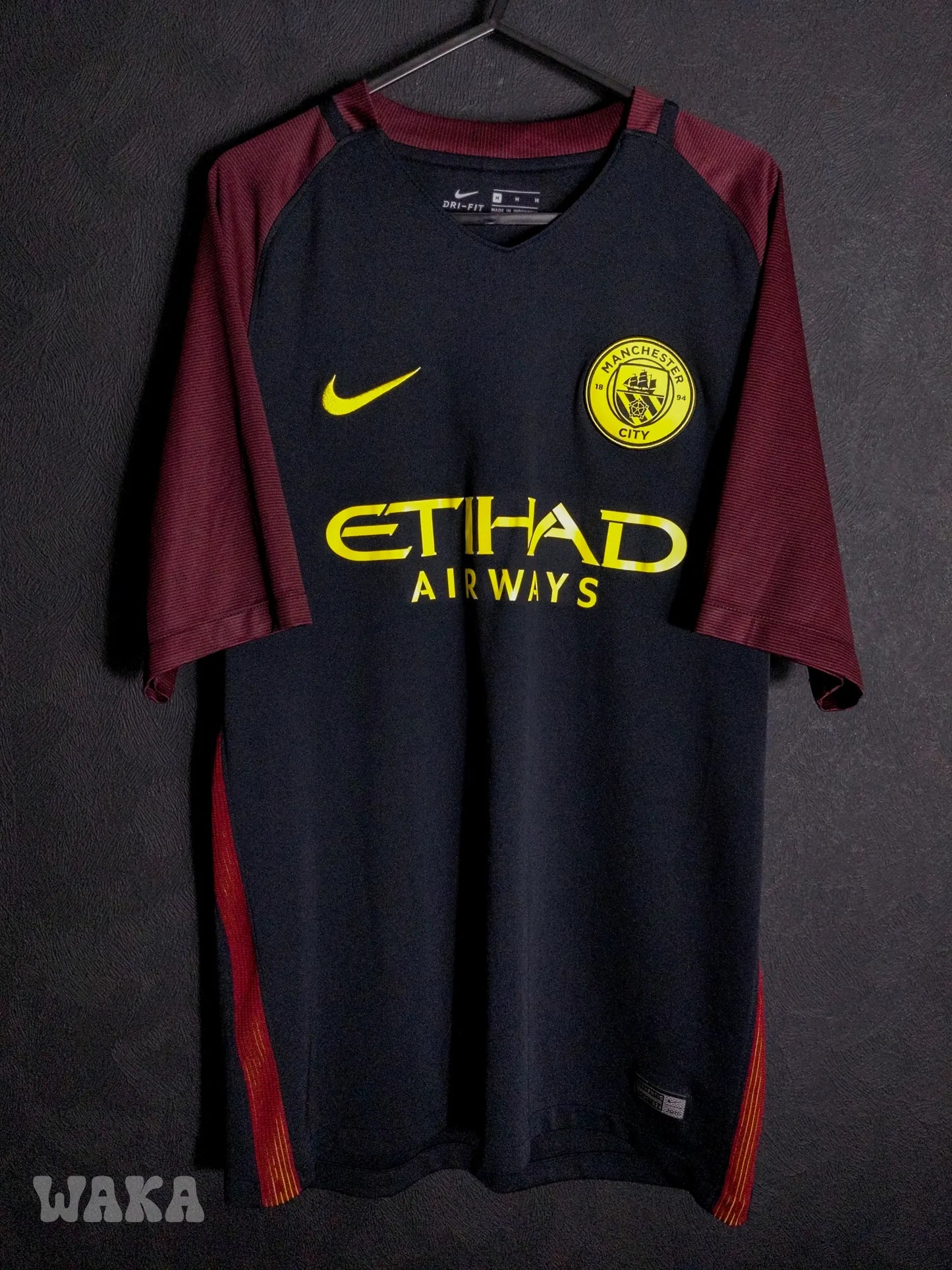 Manchester City 2016/2017 - Kun Agüero - Away shirt - M