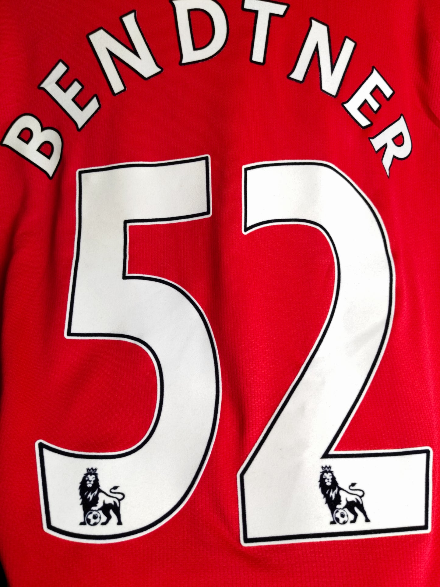 Arsenal 2008/2009/2010 - Bendtner - Home Shirt - L