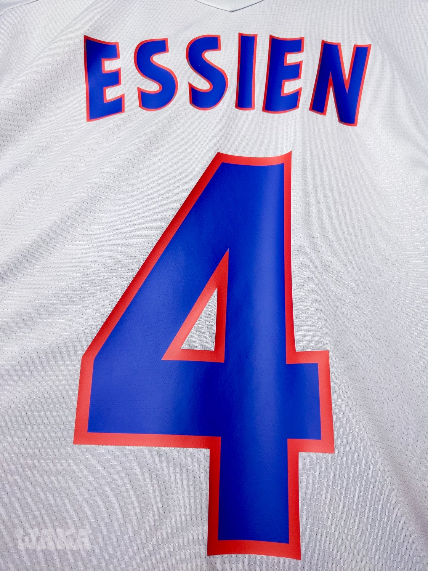 OL Olympique Lyonnais 2004/2005 - Essien - Third shirt - XL