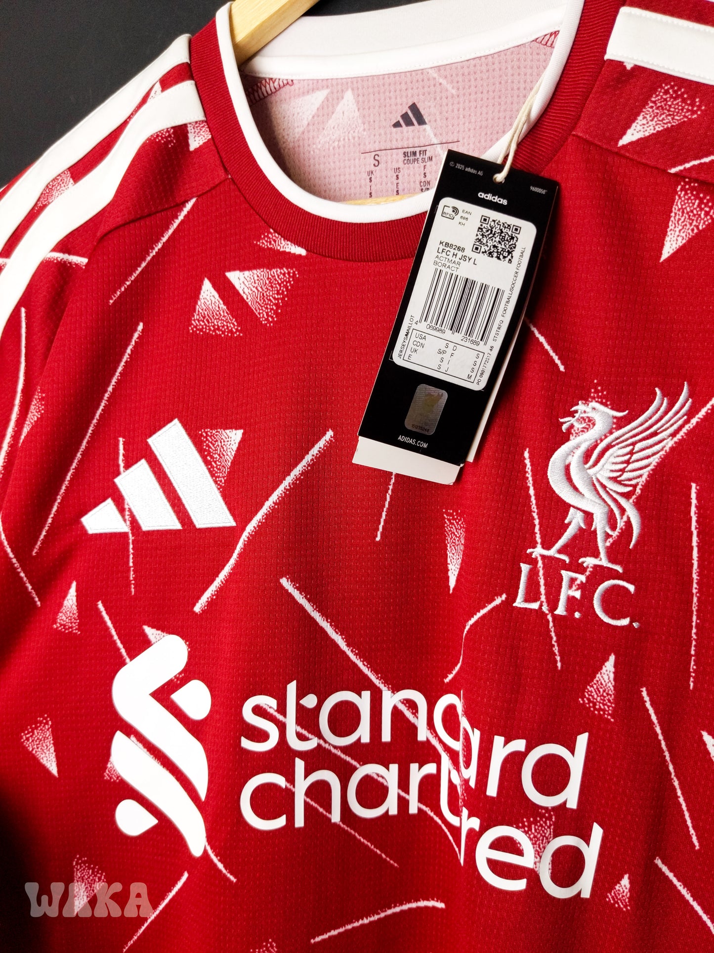 Liverpool 2026/2027 - Home shirt - S [Manches longues] *BNWT*