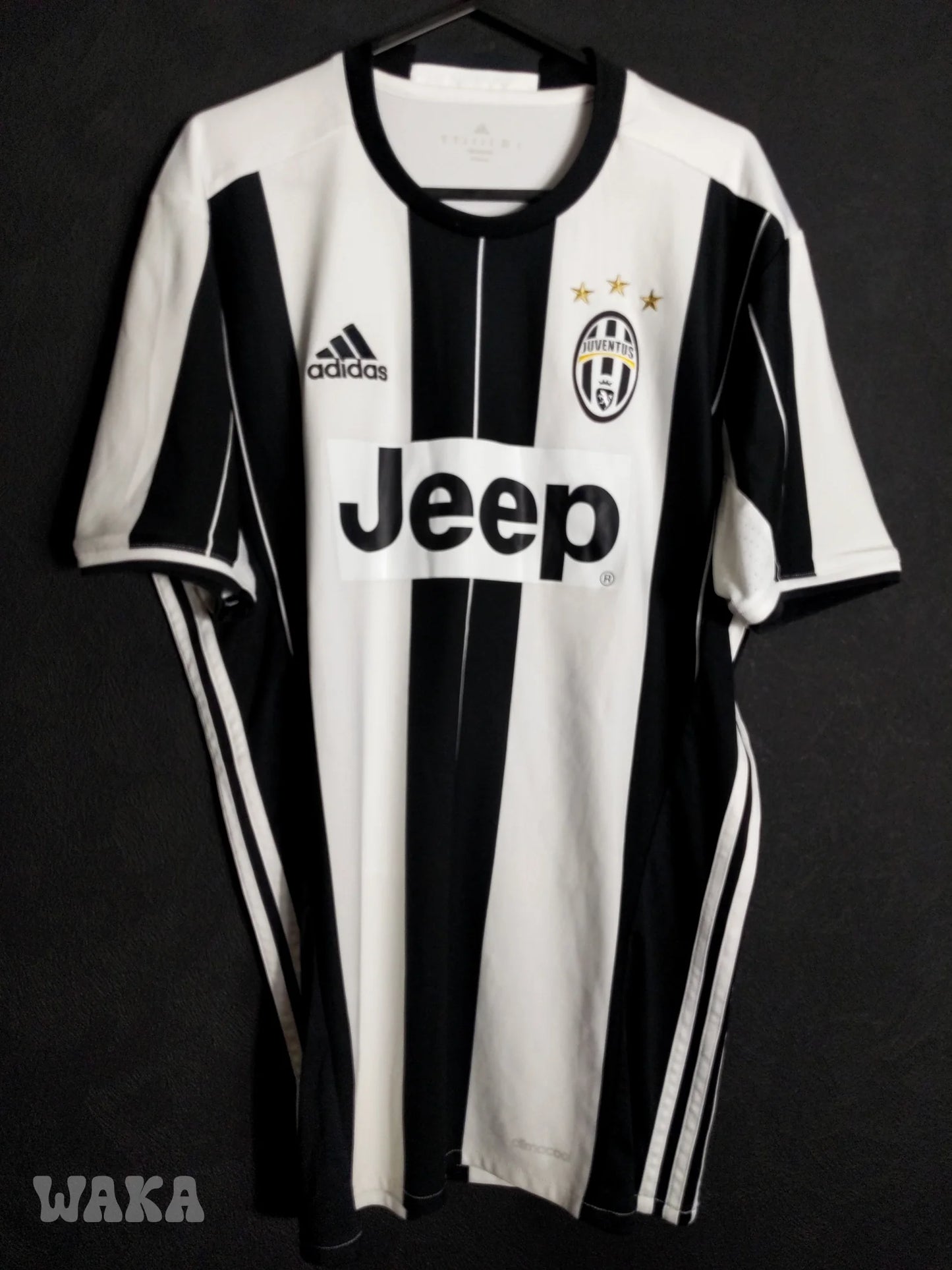 Juventus 2016/2017 - Home shirt - M