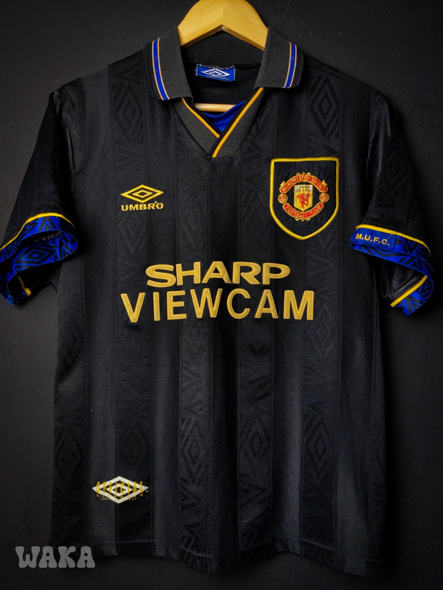 Manchester United 1993/1995 - Cantona - Away Shirt - S