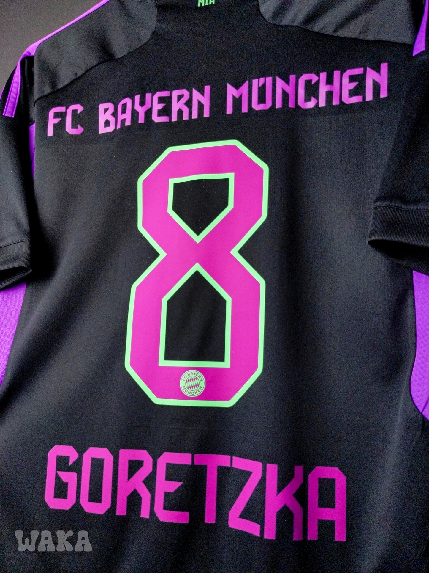 Bayern Munich 2023/2024 - Goretzka - Away shirt - S