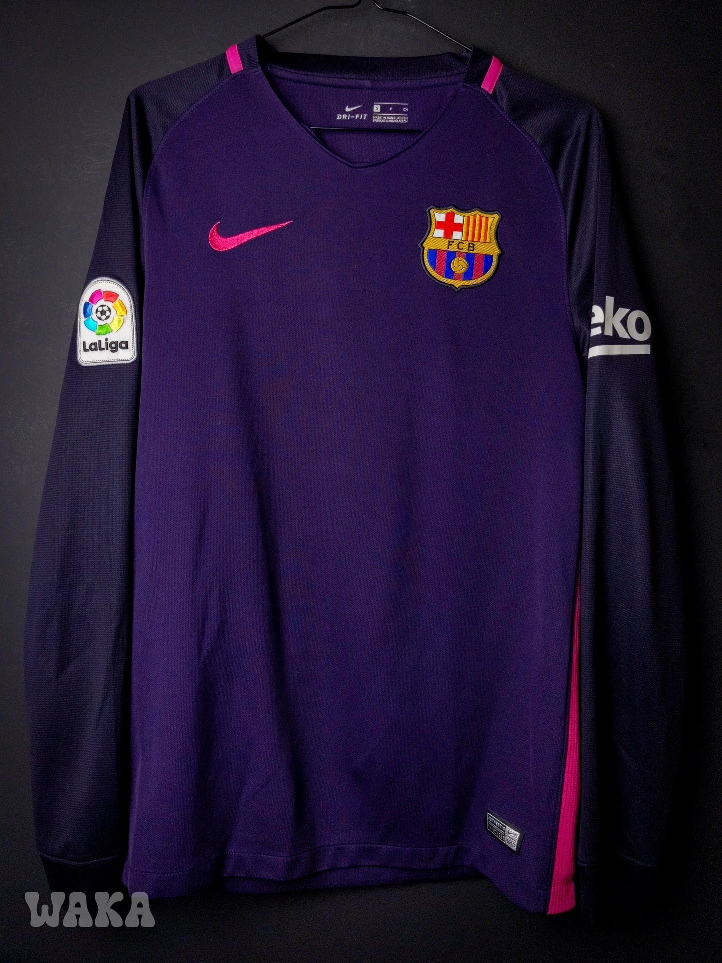 FC Barcelone 2016/2017 - Neymar - Away shirt - S *Long sleeves*