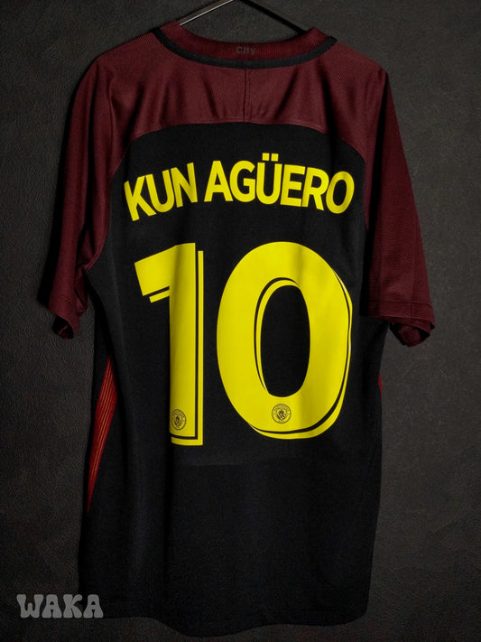 Manchester City 2016/2017 - Kun Agüero - Away shirt - M