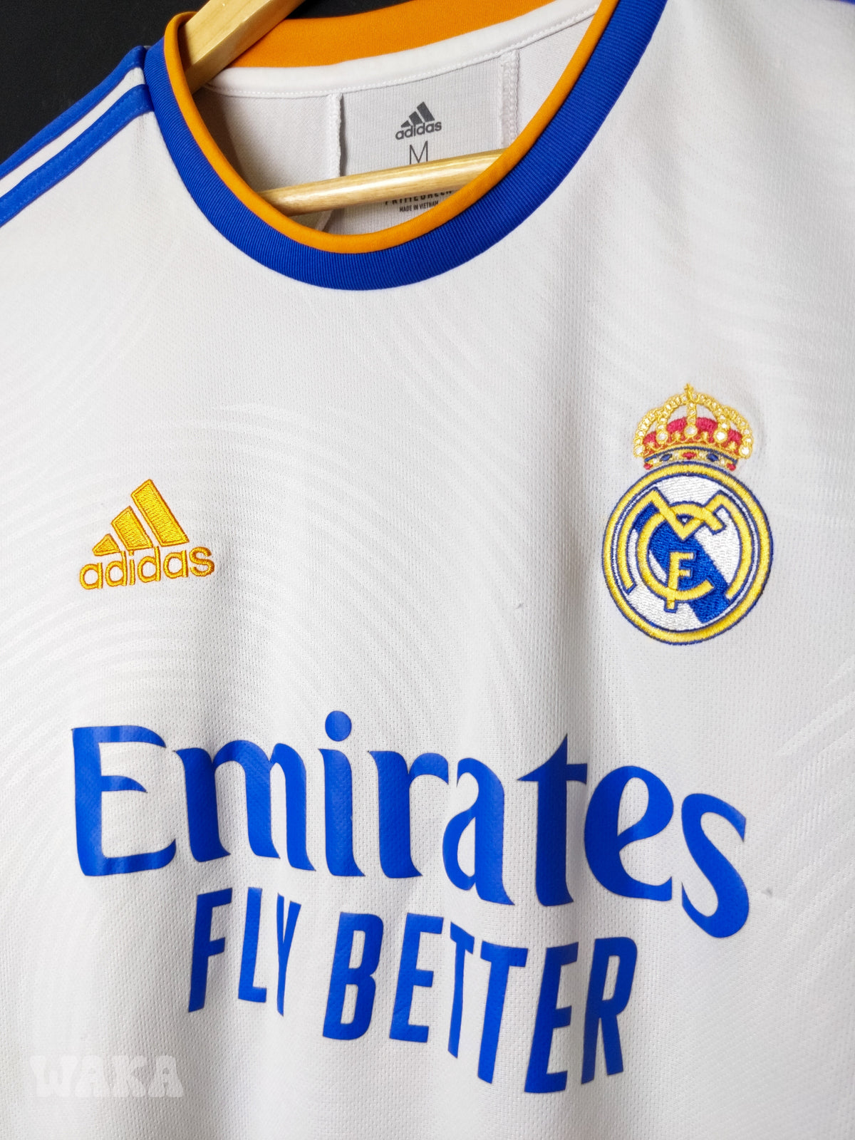 Real Madrid 2021/2022 - Benzema - Home shirt - M