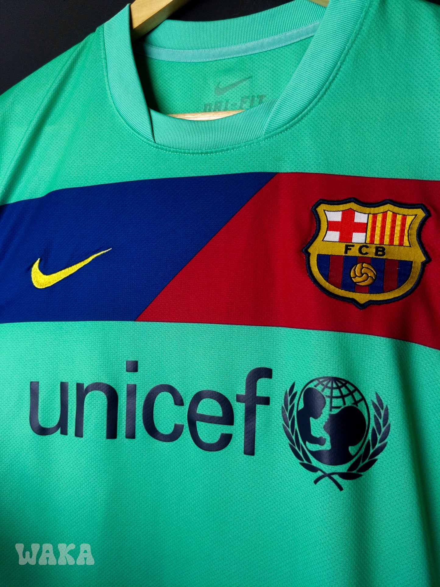 FC Barcelone 2010/2011/2012 - Xavi - Away shirt - L