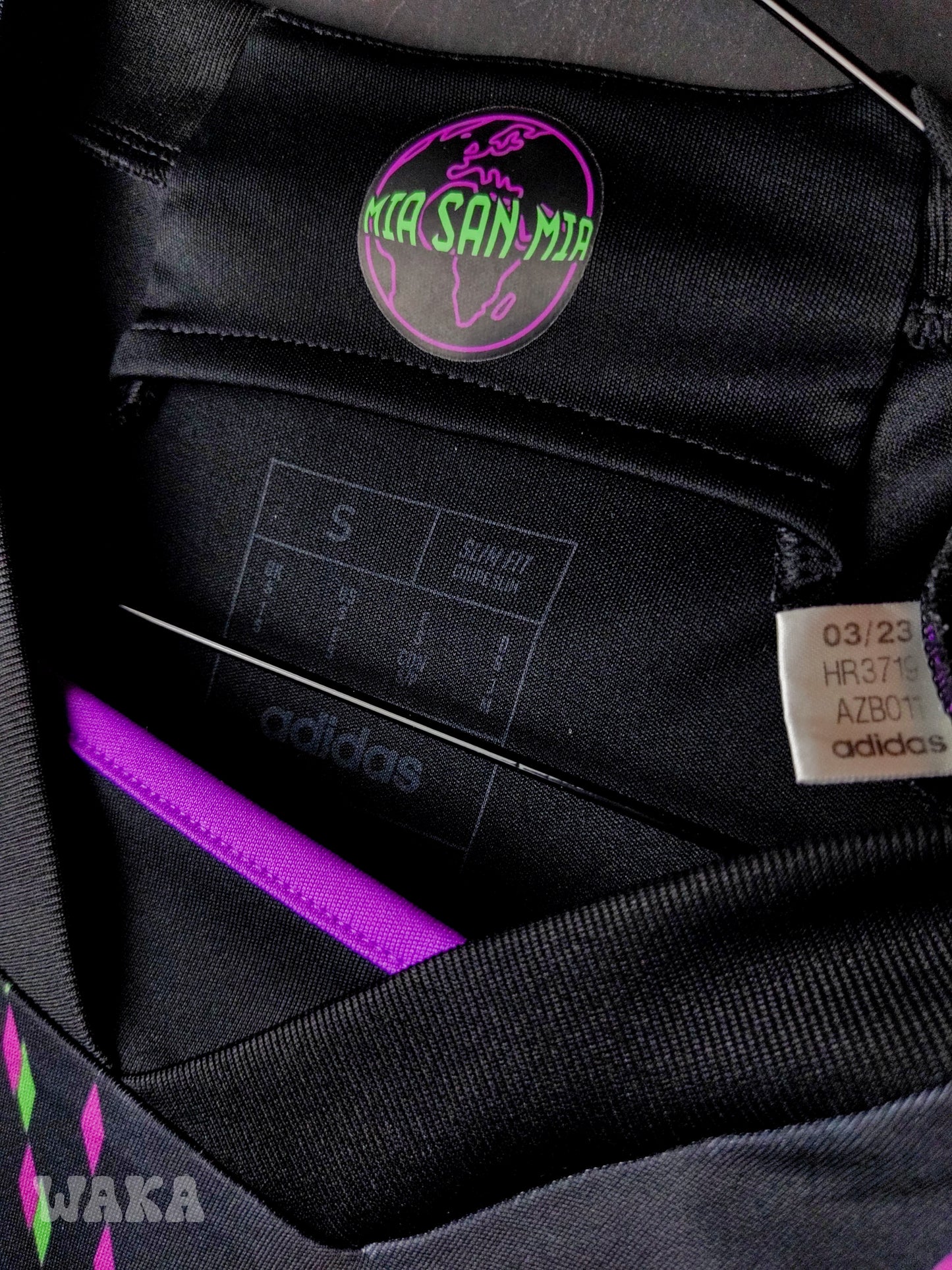 Bayern Munich 2023/2024 - Goretzka - Away shirt - S