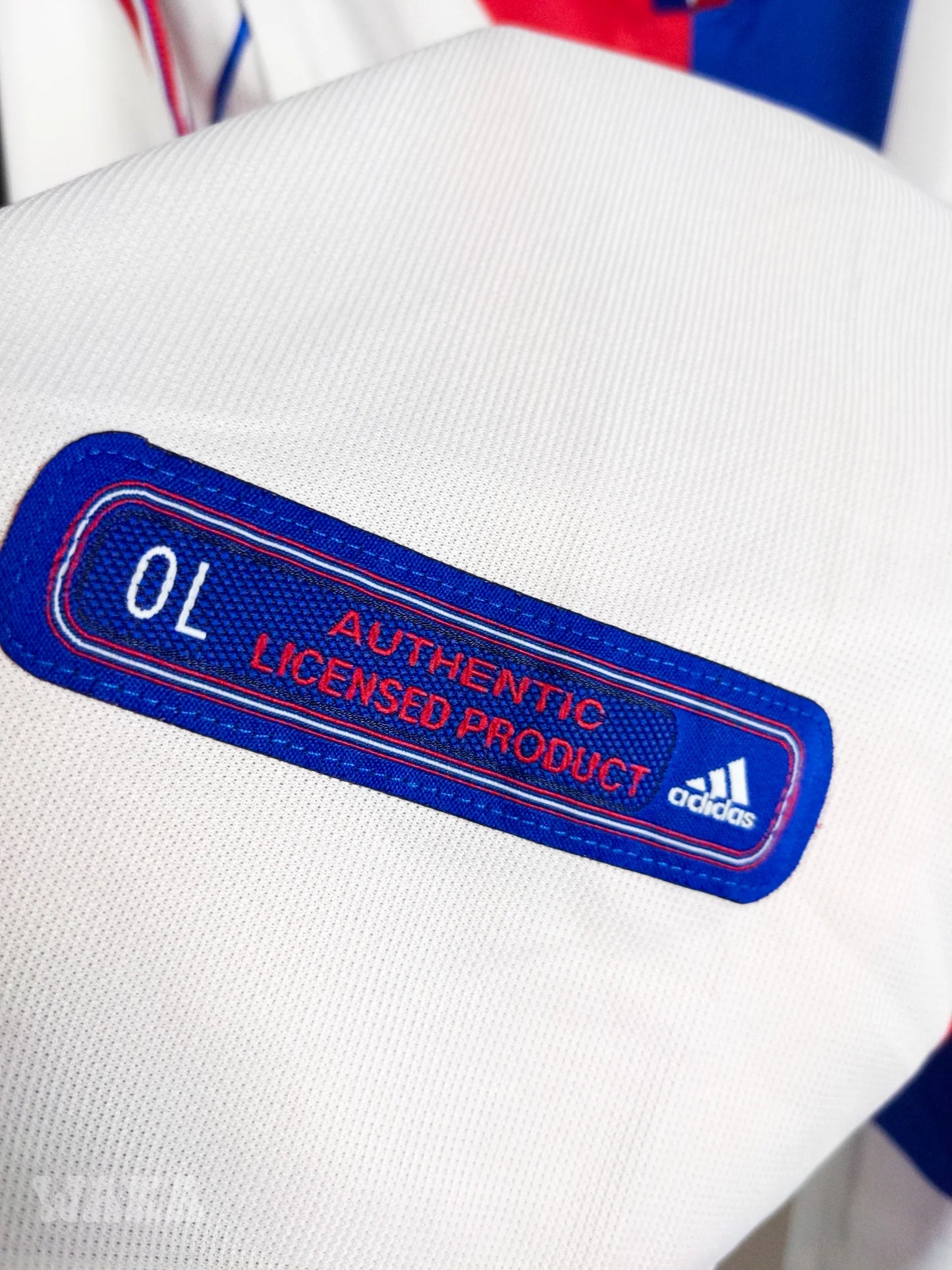 Olympique Lyonnais 2000/2001 - Home shirt - S