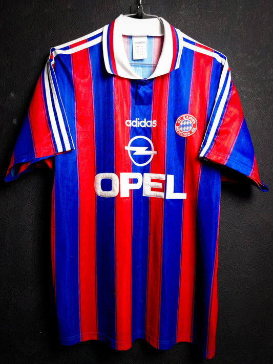 Bayern Munich 1995/1997 - Home shirt - L