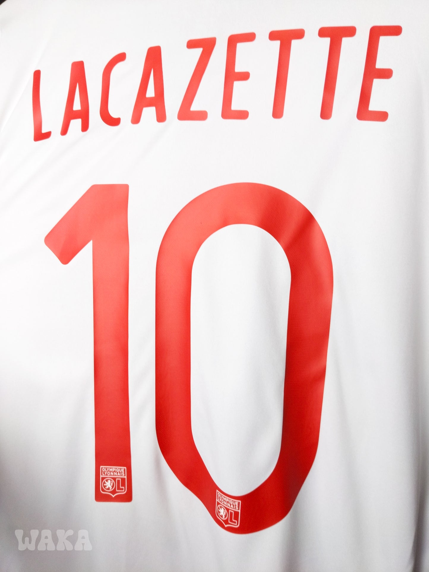 OL Olympique Lyonnais 2016/2017 - Lacazette - Home Shirt - M [Long sleeves]