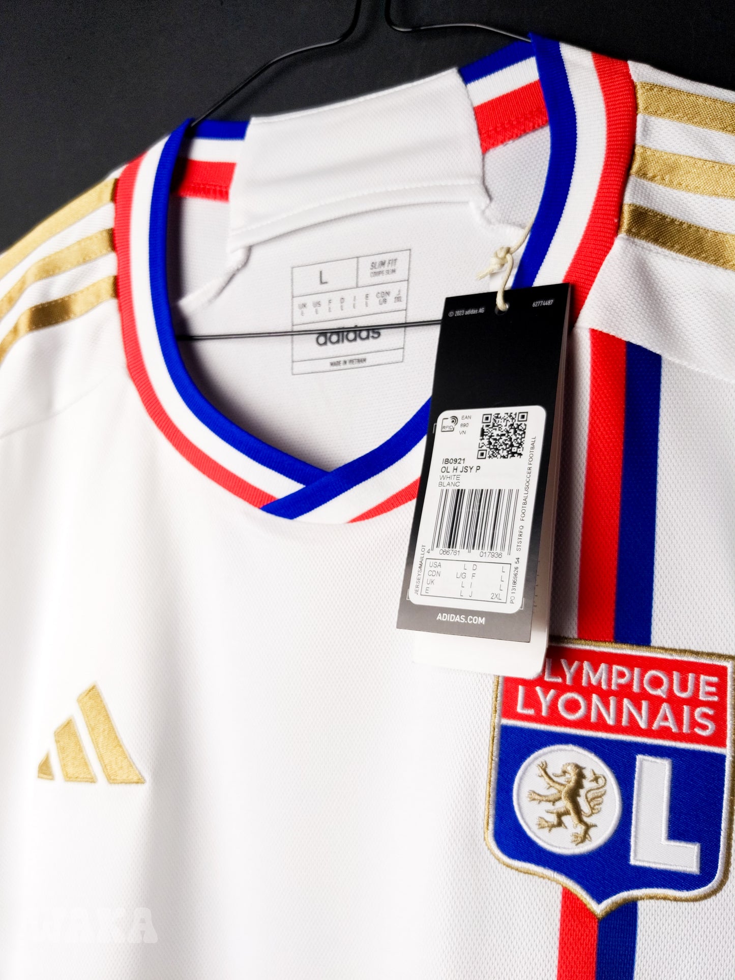 OL Olympique Lyonnais 2023/2024 - Home shirt - S,M & L *BNWT*