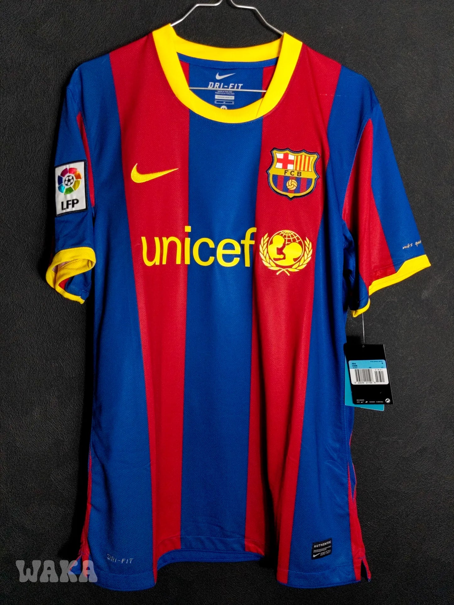 FC Barcelone 2010/2011 - Iniesta - BNWT - M