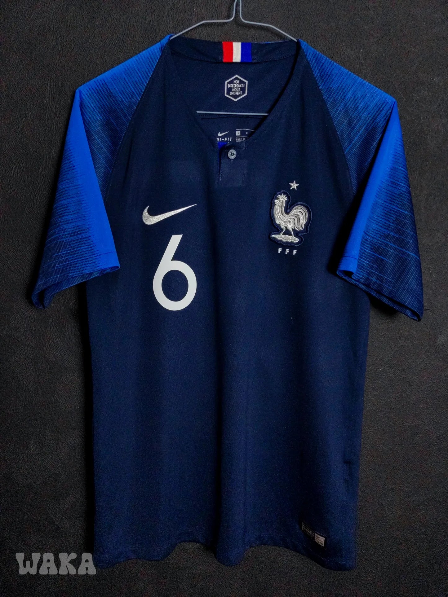 France 2018 - Pogba - Home shirt - S