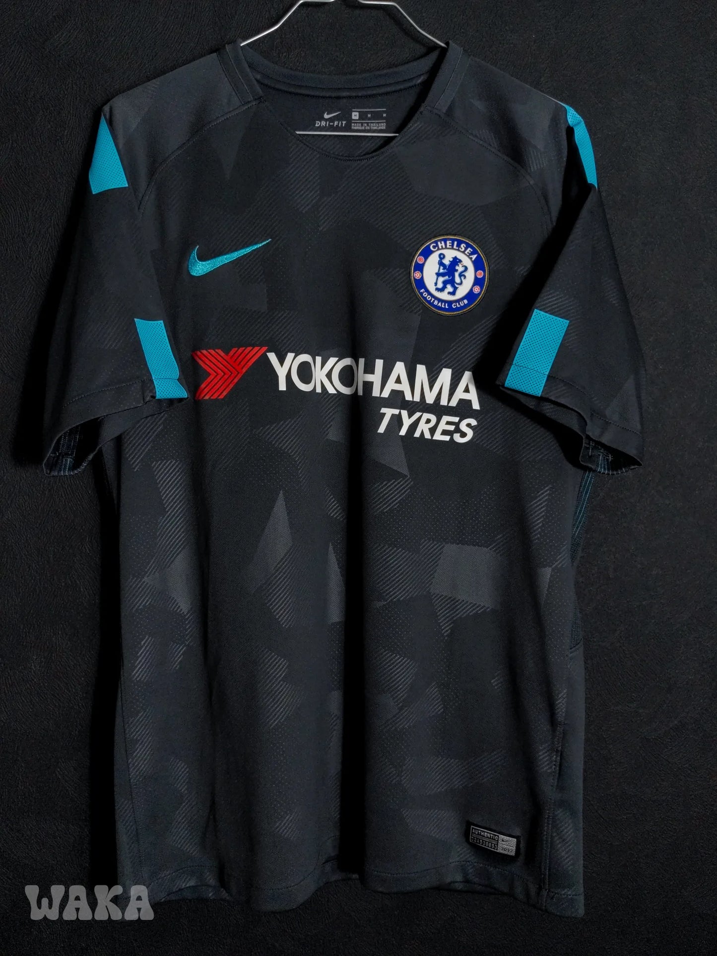 Chelsea 2017/2018 - Away shirt + short - Hazard - M