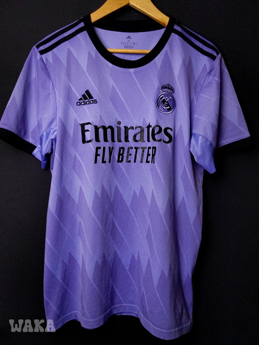 Real Madrid 2022/2023 - Away shirt - M