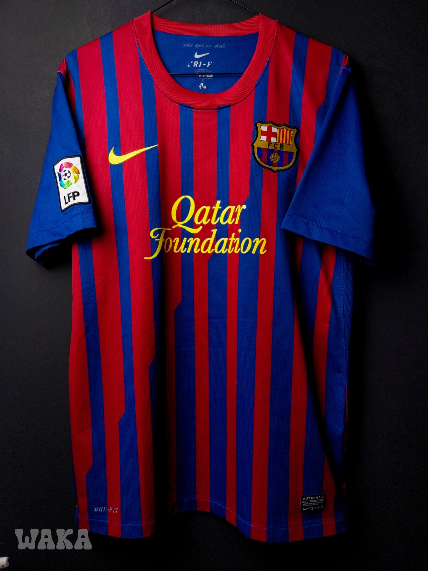 FC Barcelone 2011/2012 - Messi - Home shirt - M *OG nameset*