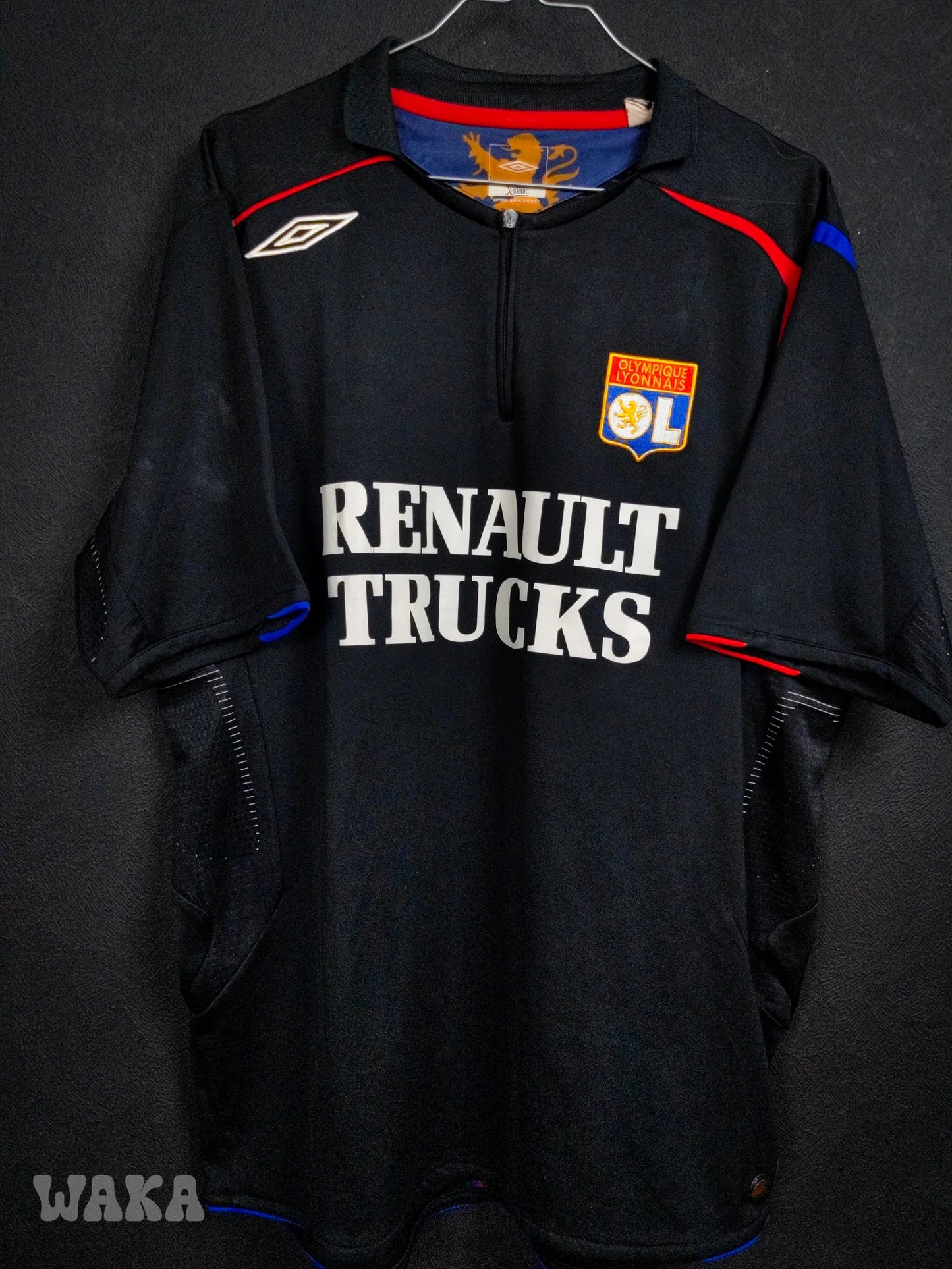 OL Olympique Lyonnais 2005/2006 - Third shirt + Short - XL