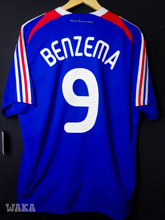 France 2008 - Benzema - Home shirt - L
