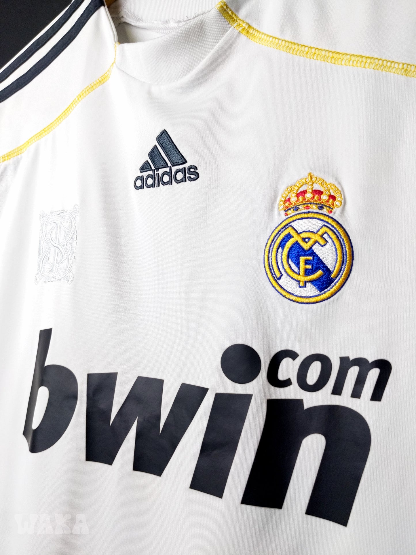 Real Madrid 2009/2010 - Cristiano Ronaldo - Home Shirt - S