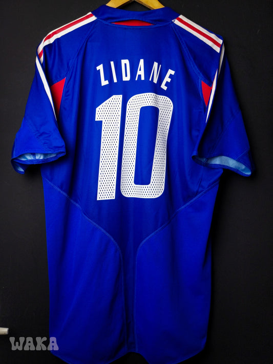 France 2004 - Zidane - Home shirt - L