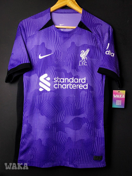 Liverpool 2023/2024 - Thirt shirt - M