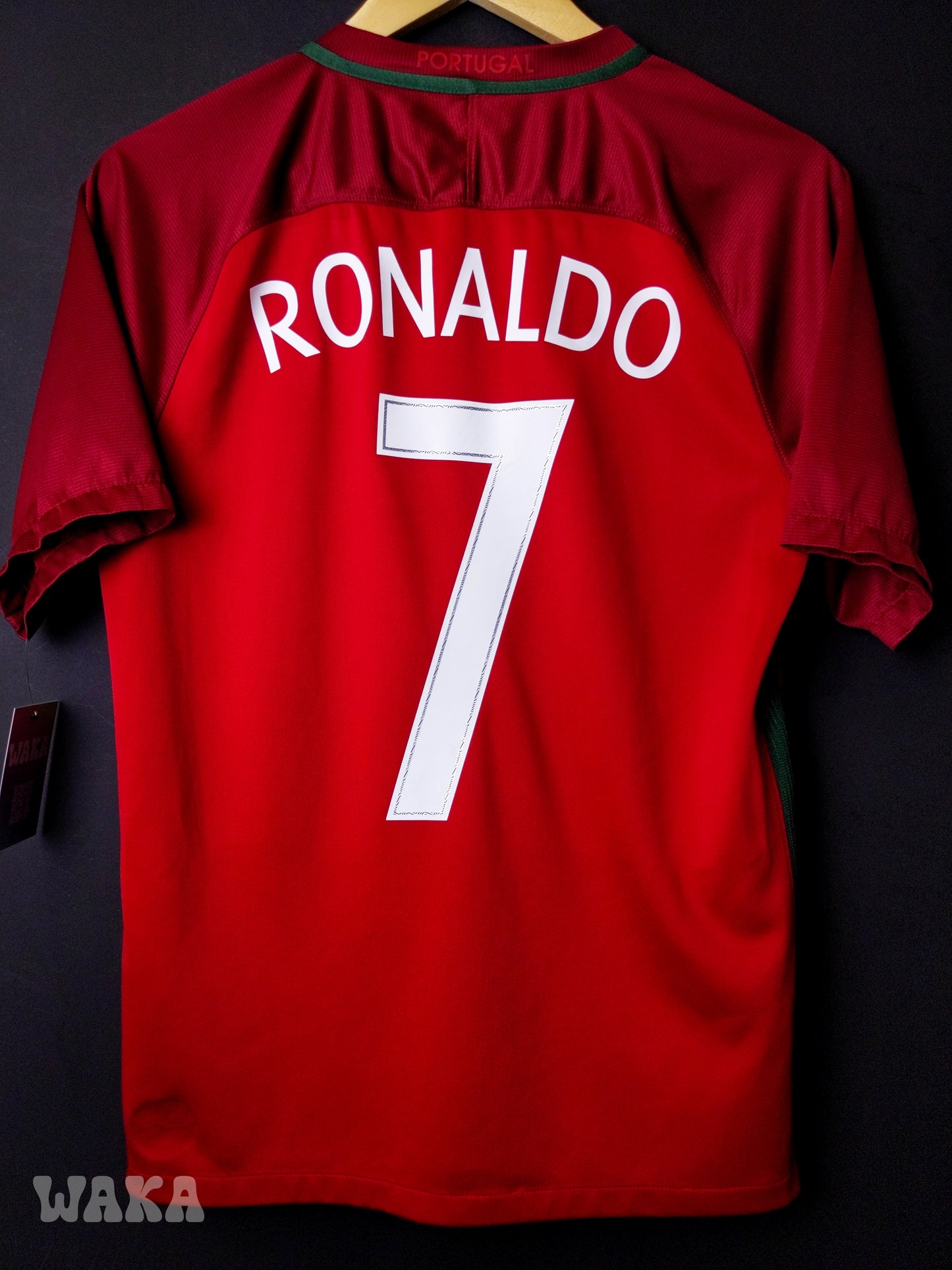 Portugal 2016 - Cristiano Ronaldo - Home shirt - M
