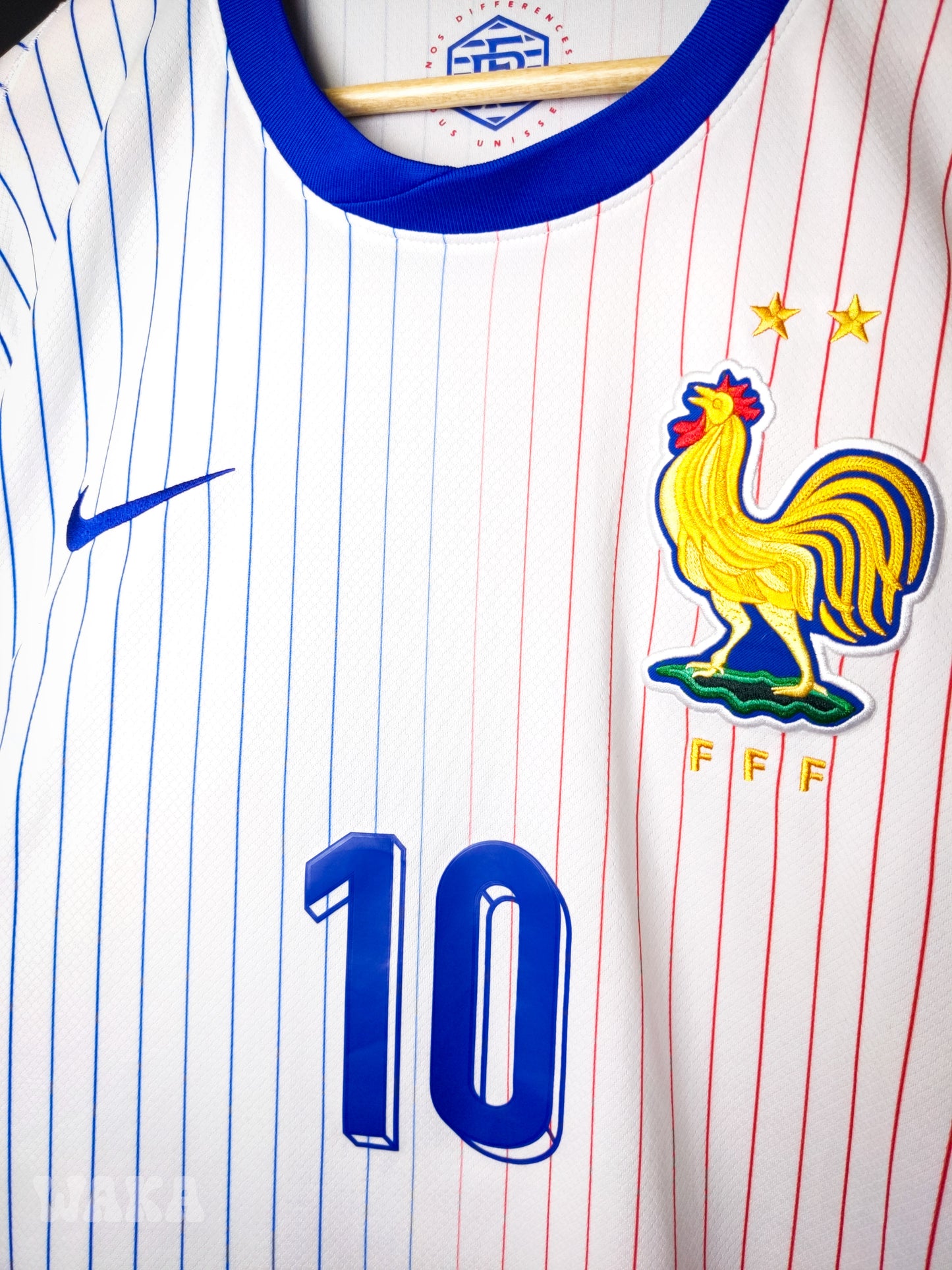 France 2024 - Mbappé - Away shirt - XL