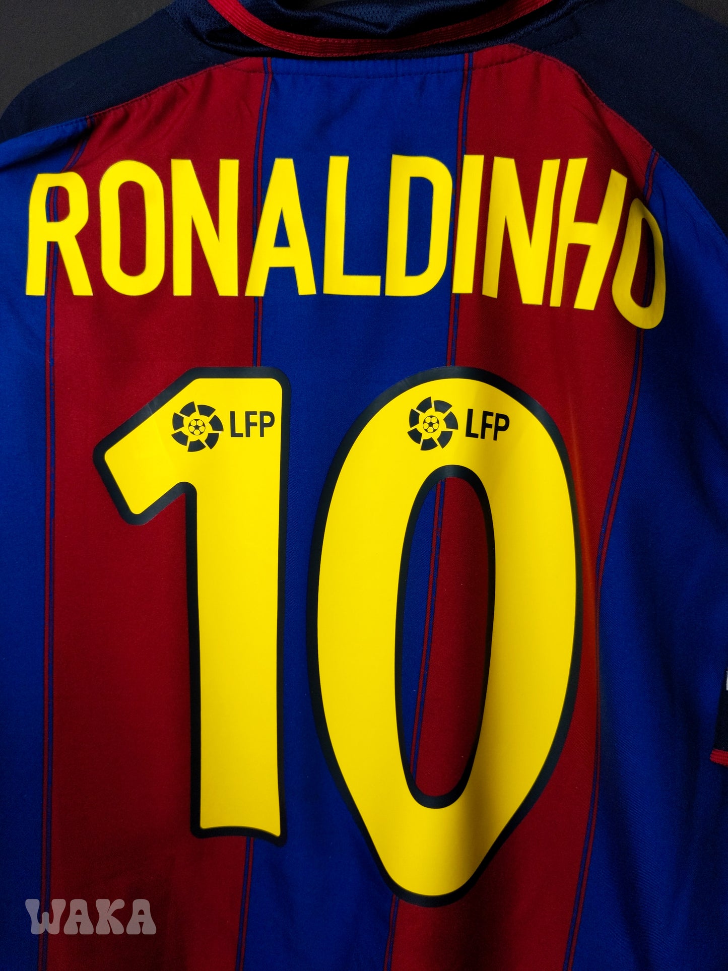 FC Barcelone 2003/2004 - Ronaldinho - Home shirt - XL