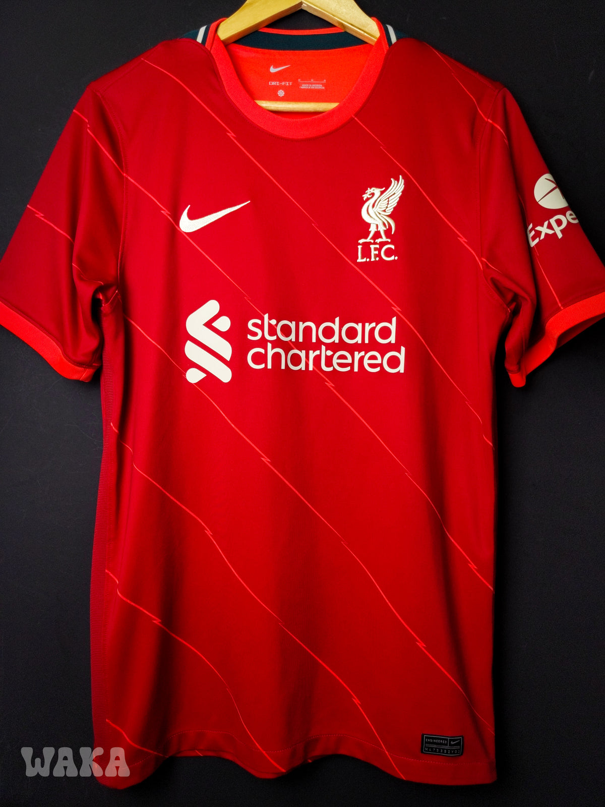 Liverpool 2021/2022 - Home shirt - M