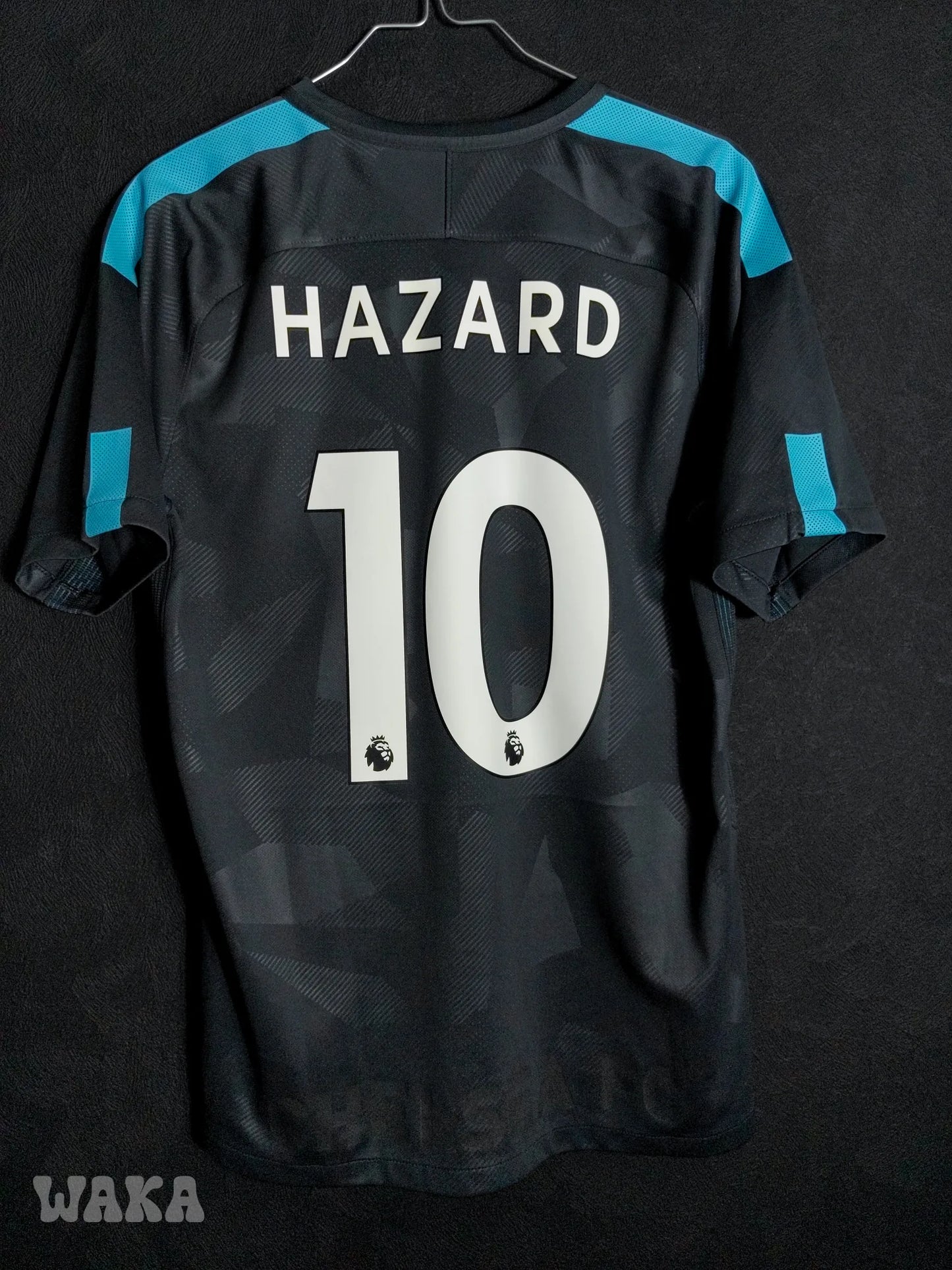 Chelsea 2017/2018 - Away shirt + short - Hazard - M