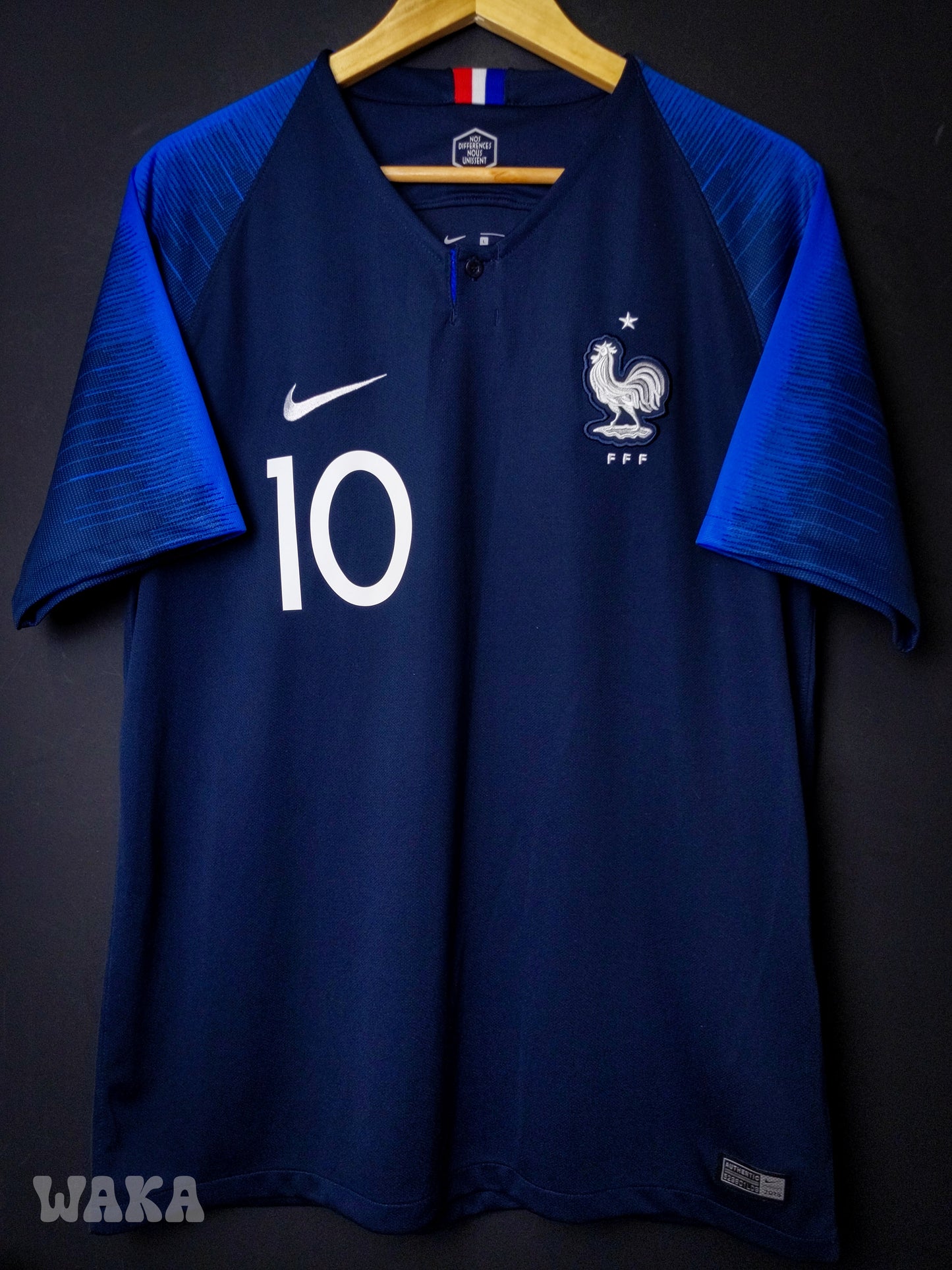 France 2018 - Mbappé - Home shirt - L