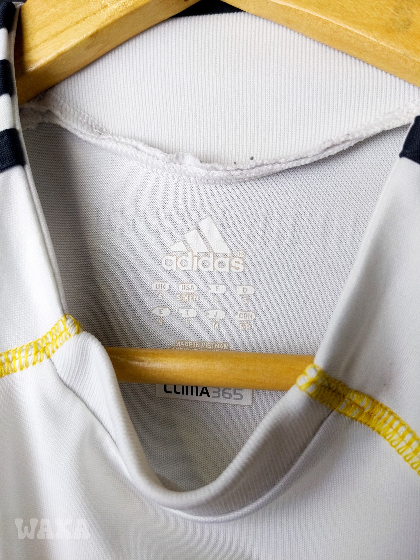 Real Madrid 2009/2010 - Cristiano Ronaldo - Home Shirt - S