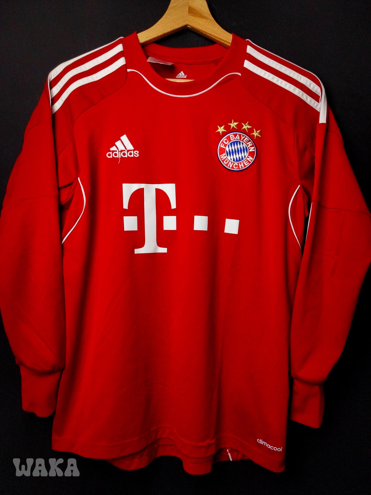 Bayern Munich 2013/2014 - Neuer - GK Shirt - L Junior
