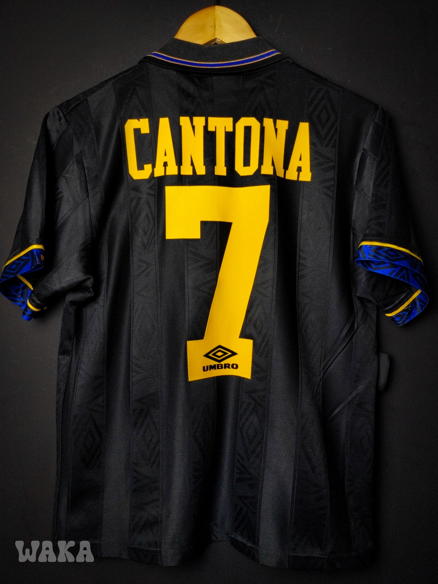 Manchester United 1993/1995 - Cantona - Away Shirt - S