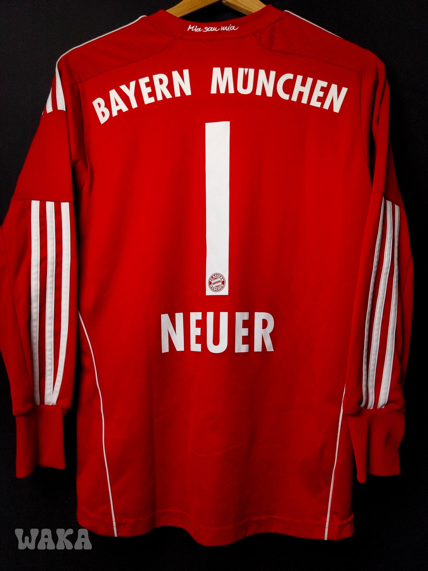 Bayern Munich 2013/2014 - Neuer - GK Shirt - L Junior